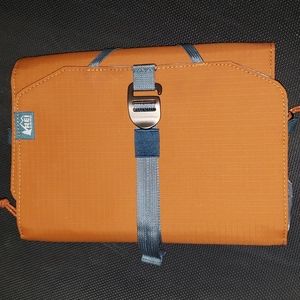 REI Dopp/Toiletry Roll
